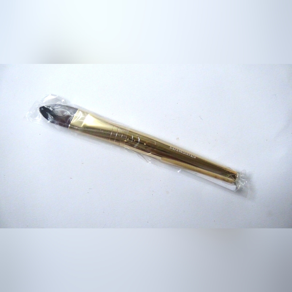 🧚‍♀️Bareminerals RARE Lim Ed. Gold Complexion Perfection Brush NWT